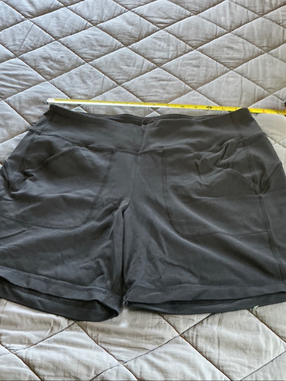 Duluth Trading Co Black Noga Athletic Shorts with Front Pockets
